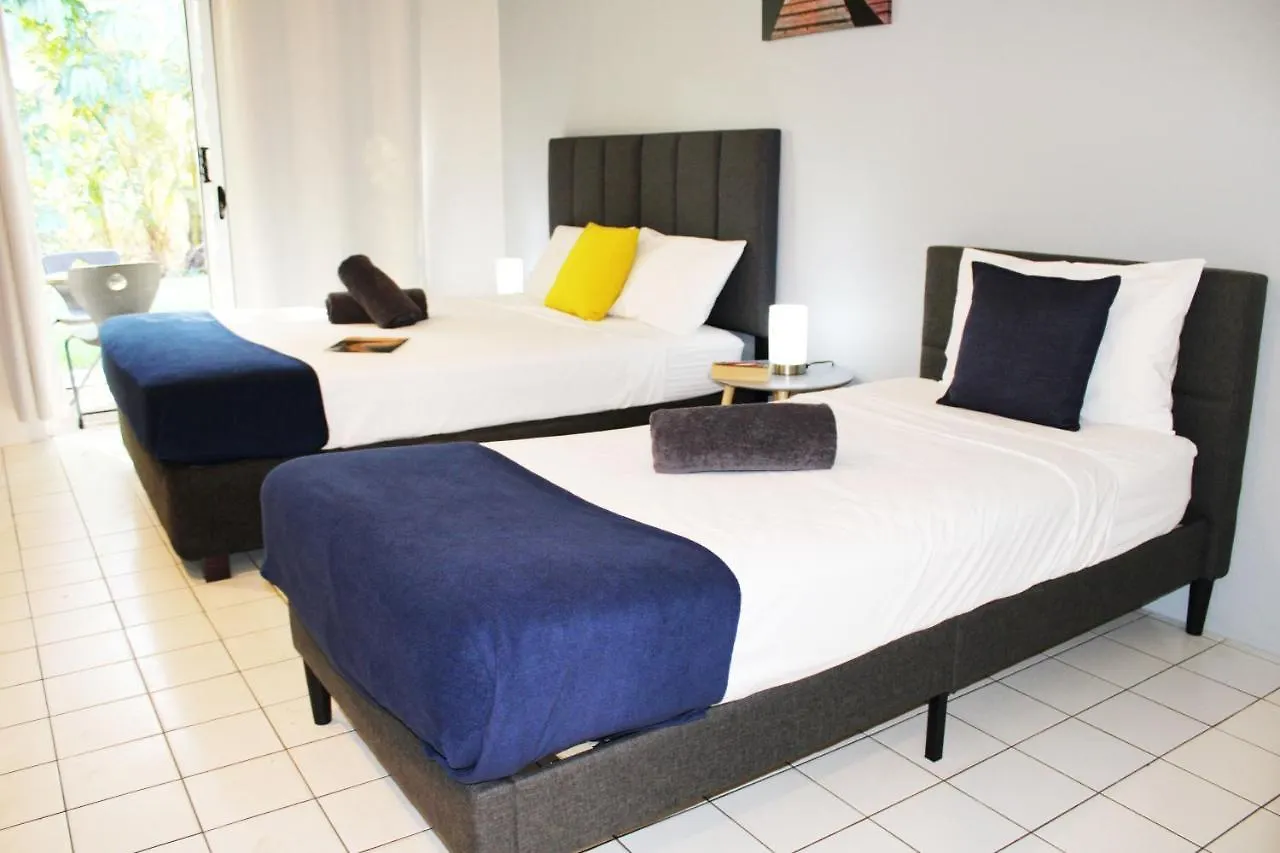 Coral Beach Lodge Port Douglas 0*,  Austrálie